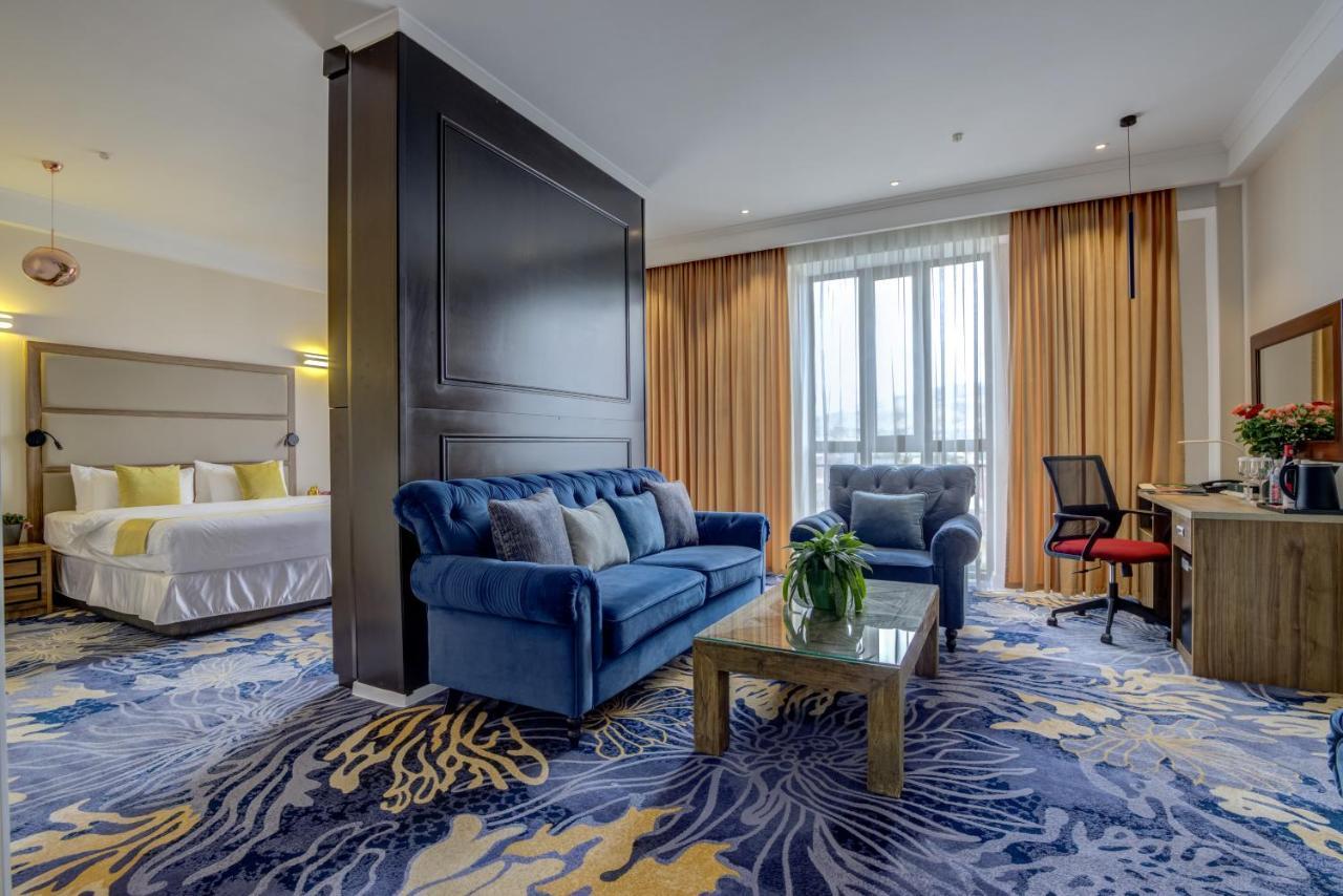 Garden Hotel & Spa 比什凯克 外观 照片