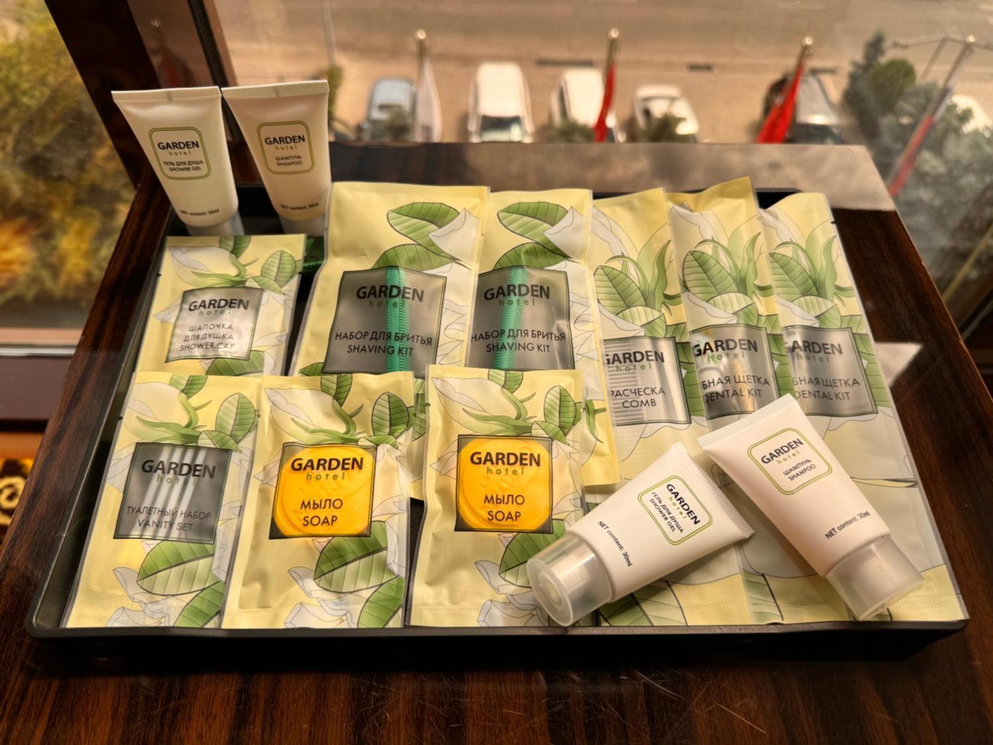 Garden Hotel & Spa 比什凯克 外观 照片