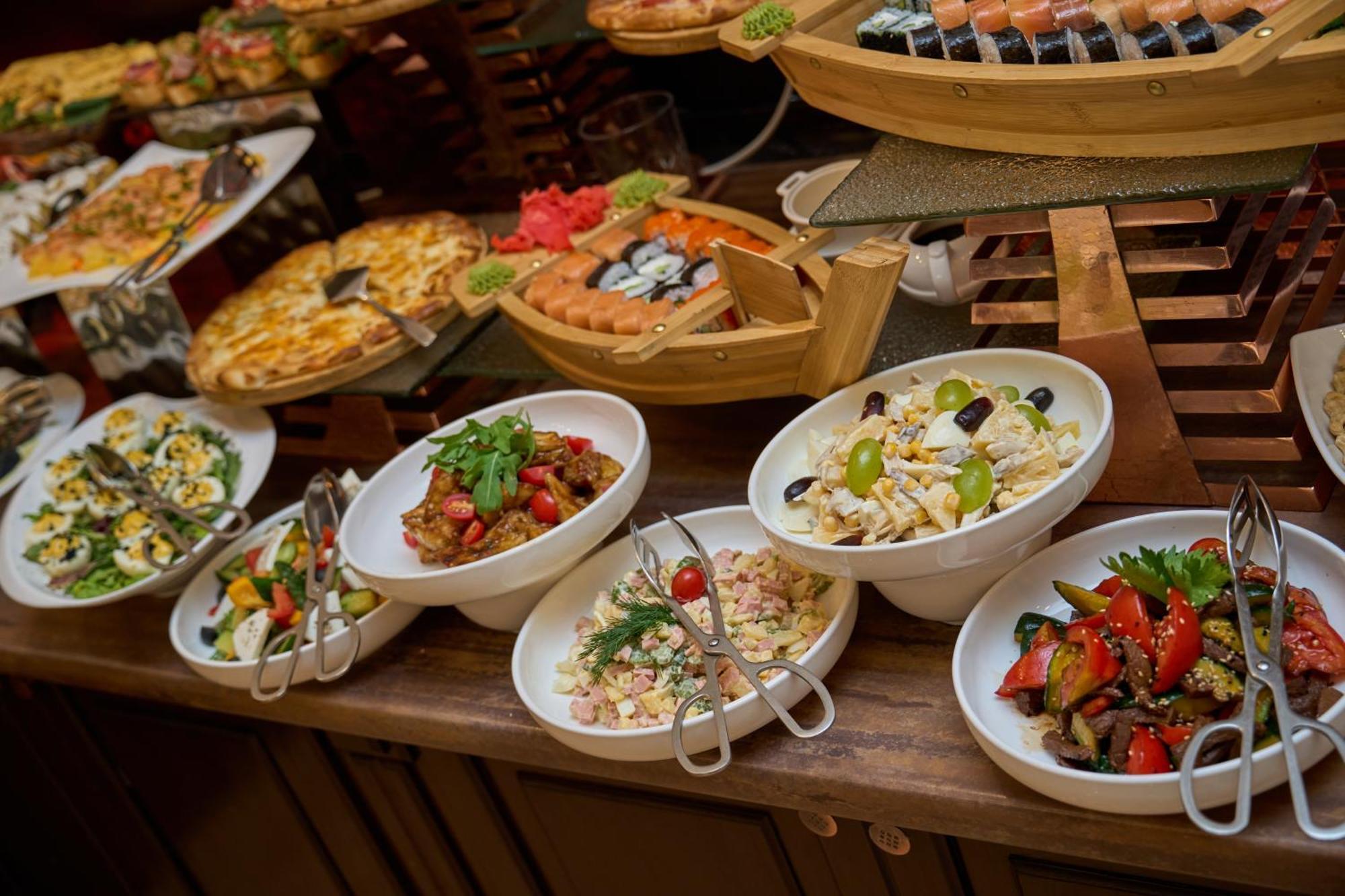 Garden Hotel & Spa 比什凯克 外观 照片