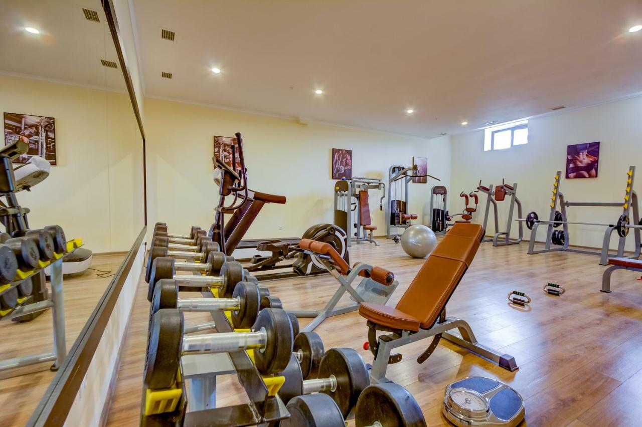 Garden Hotel & Spa 比什凯克 外观 照片