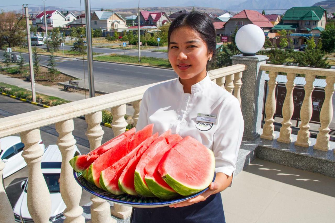 Garden Hotel & Spa 比什凯克 外观 照片
